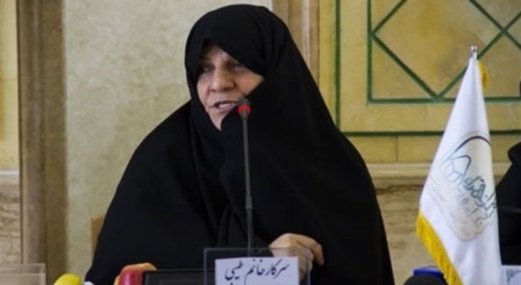 گفتمان مثل چتر روی همه چیز سایه می‌اندازد.