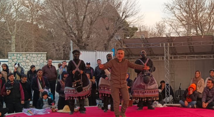 درخشش نمایش‌های متفاوتی از تهران تا آبادان روی صحنه