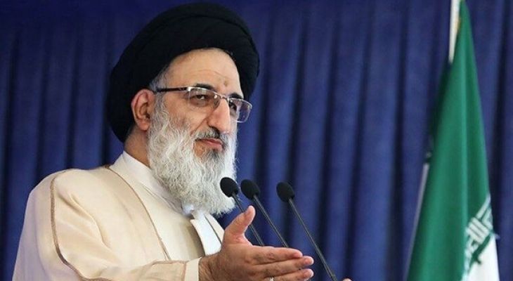 مسئولان روی مقاومت حساب باز کنند نه مذاکرات