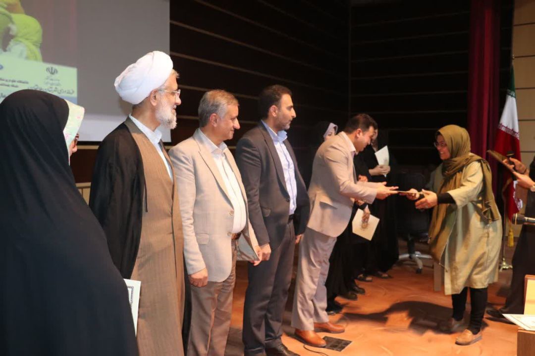 خانواده شاد، جامعه‌ای بانشاط