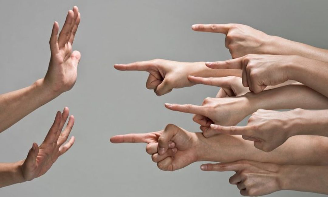 انگزنی؛ سمی که اعتماد اجتماعی را میکشد