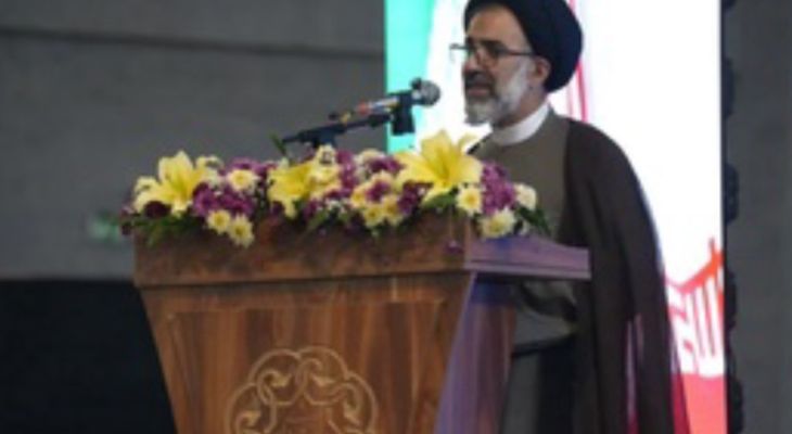 شهرستان ما باید نماینده مستقل داشته باشد