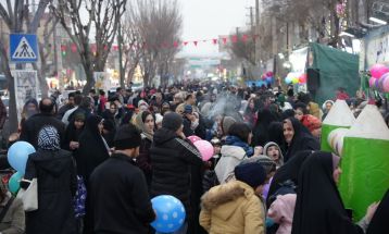 جشن کیلومتری نیمه شعبان در فردیس برگزار شد