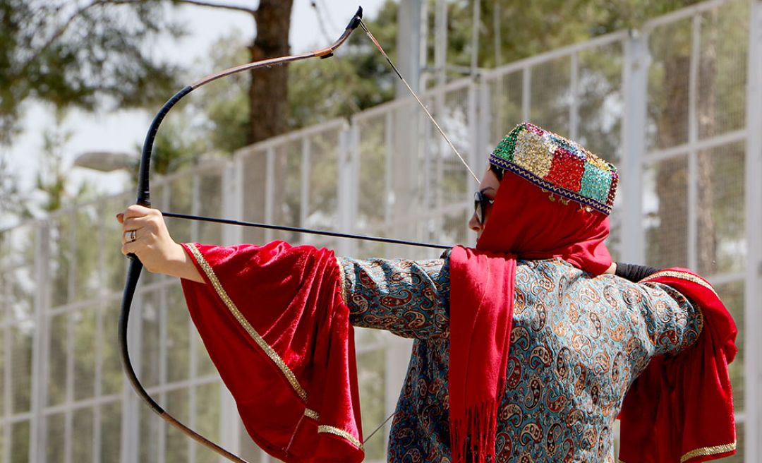 تیر کمانداران چهارباغ در کشور به هدف خورد