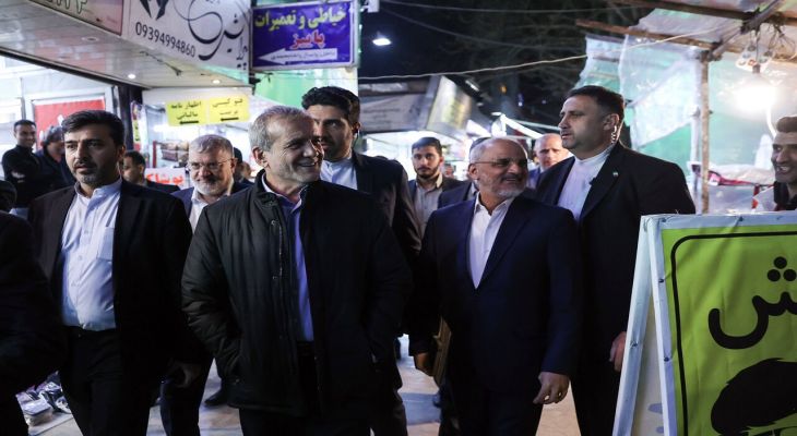رئیس جمهور وارد قرچک شد