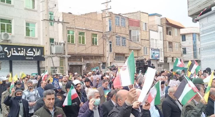 طلایه‌داران چهارباغی در صف مقدم راهپیمایی