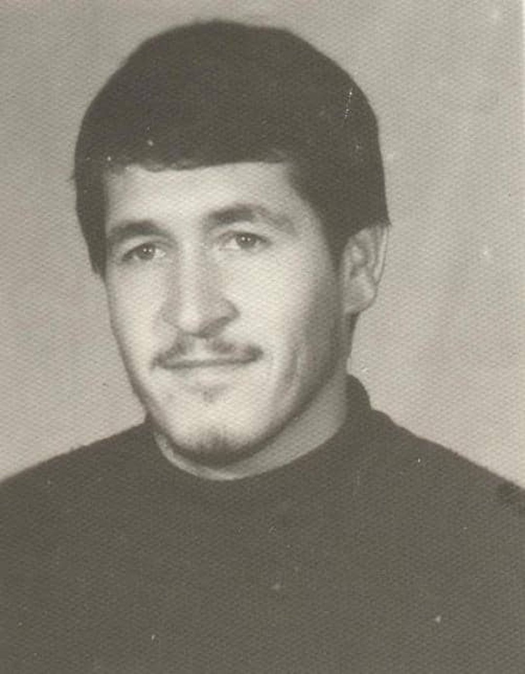 شهادت چون گل محمدی شیرین است