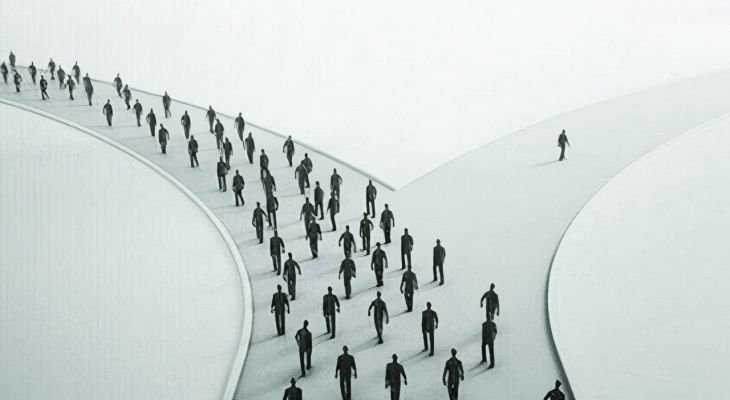 ارتداد سیاسی خطرناک تر از ارتداد اعتقادی است