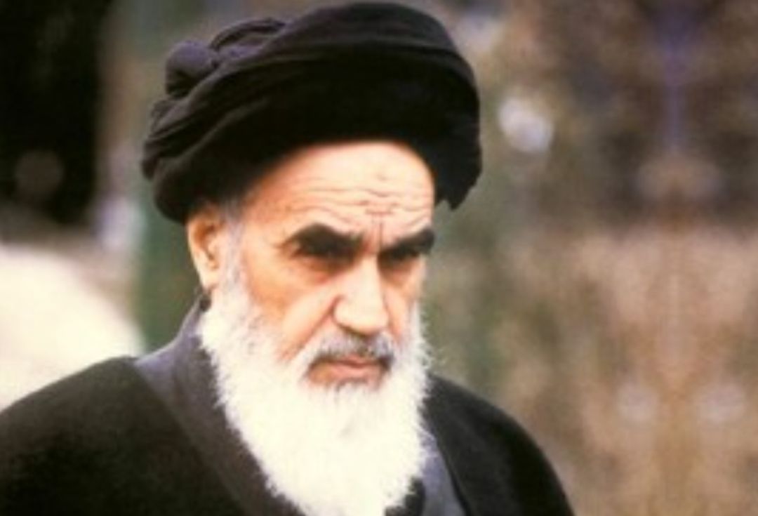 نظام سیاسی جدید با نظریه «ولایتفقیه» امام(ره)