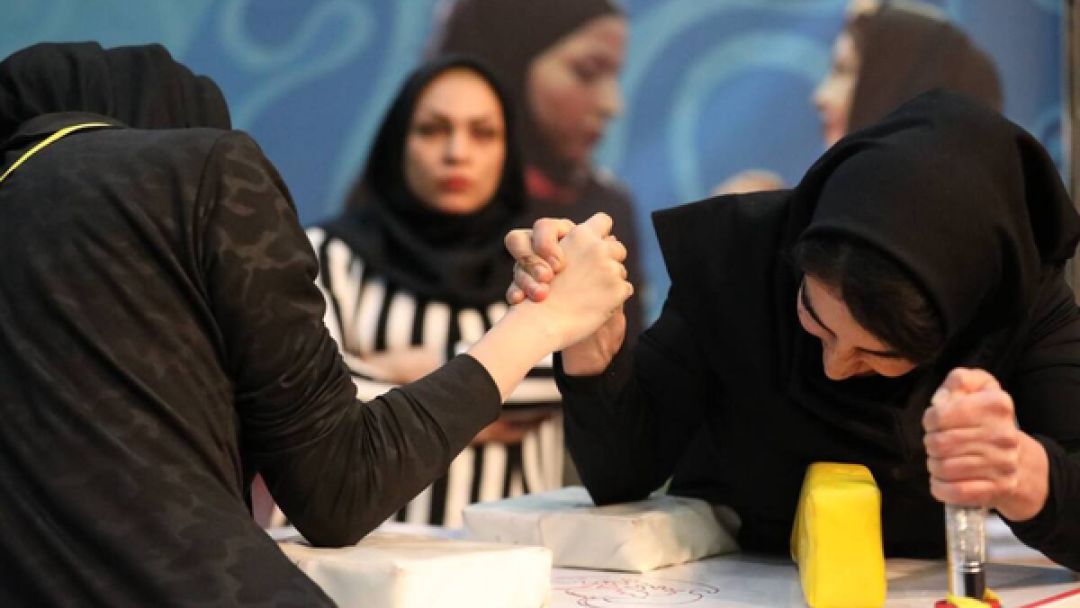 ۲۴ بانوی ورزشکار به مصاف یکدیگر رفتند