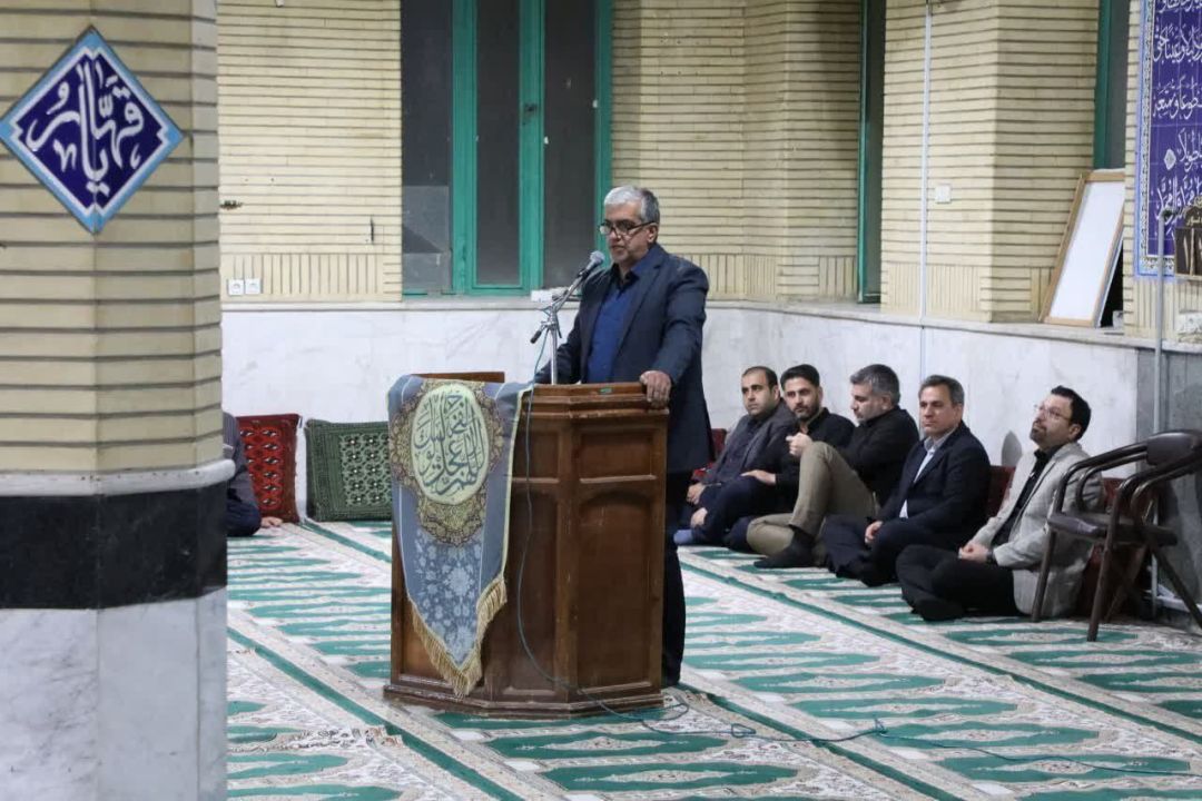 نشست شهردار و اعضای شورا با اهالی ولیعصر