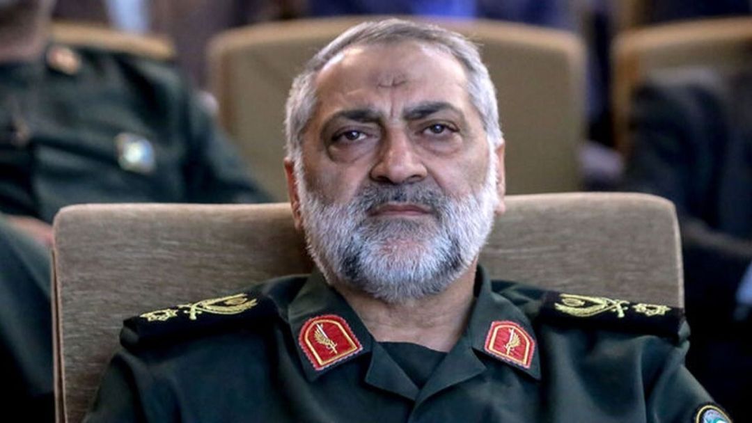 دشمنان تاوان سختی پس خواهند داد