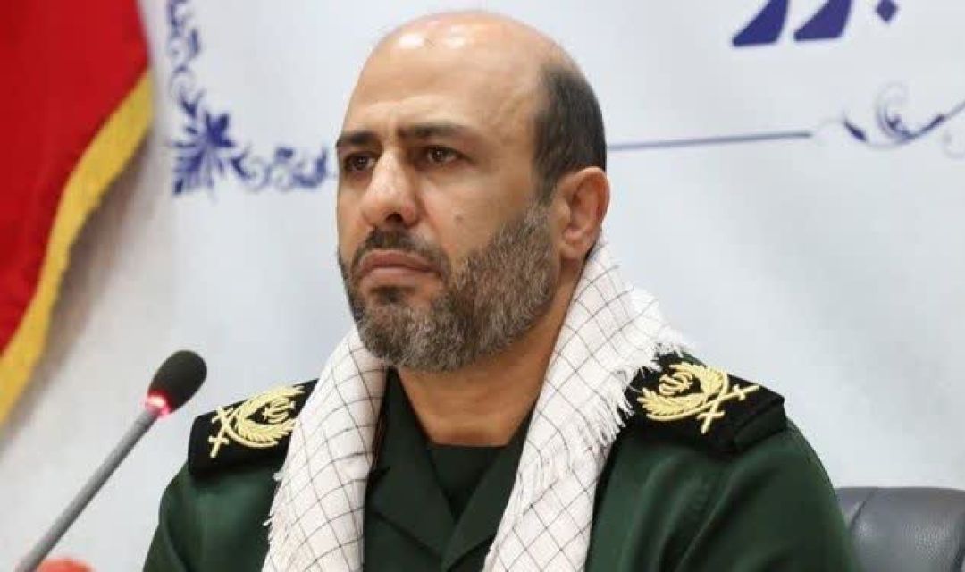 خون شهدا مسیر انقلاب را هموار می‌کند