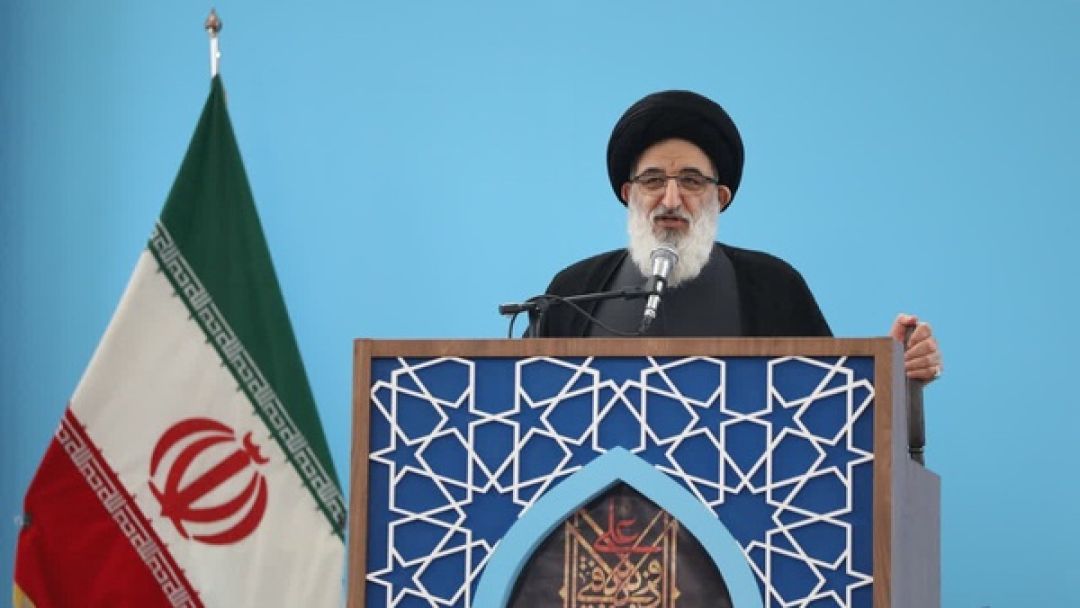 تعامل با آمریکای ظالم خیانت به آرمان‌هاست