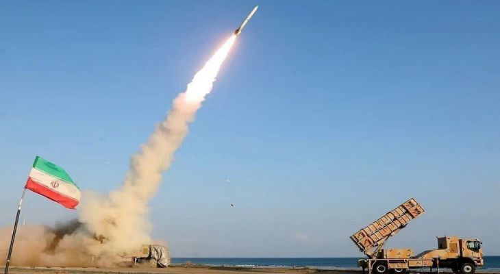 ایران با اقتدار دفاعی جنگ را برد