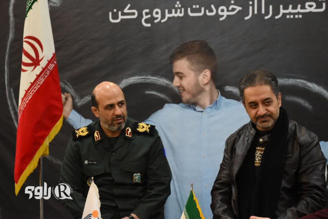 کنشگری فعال رمز پیروزی در جنگ روایت‌ها است