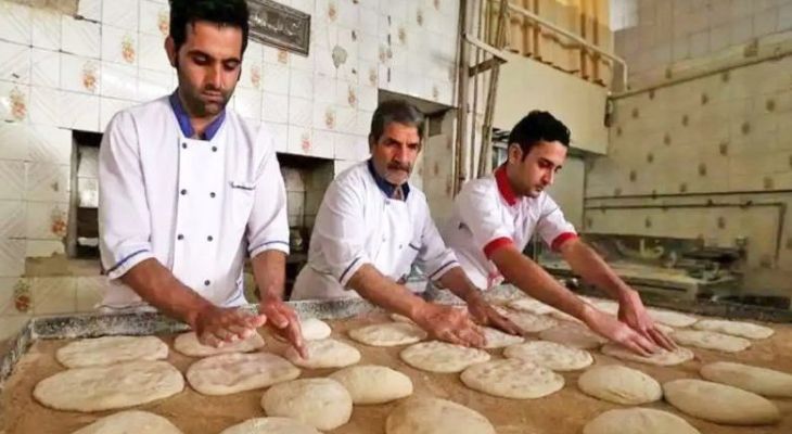 صرفه جویی حداقل ۱۵۰ همت یارانه با اجرای طرح آزادسازی نرخ آرد و نان