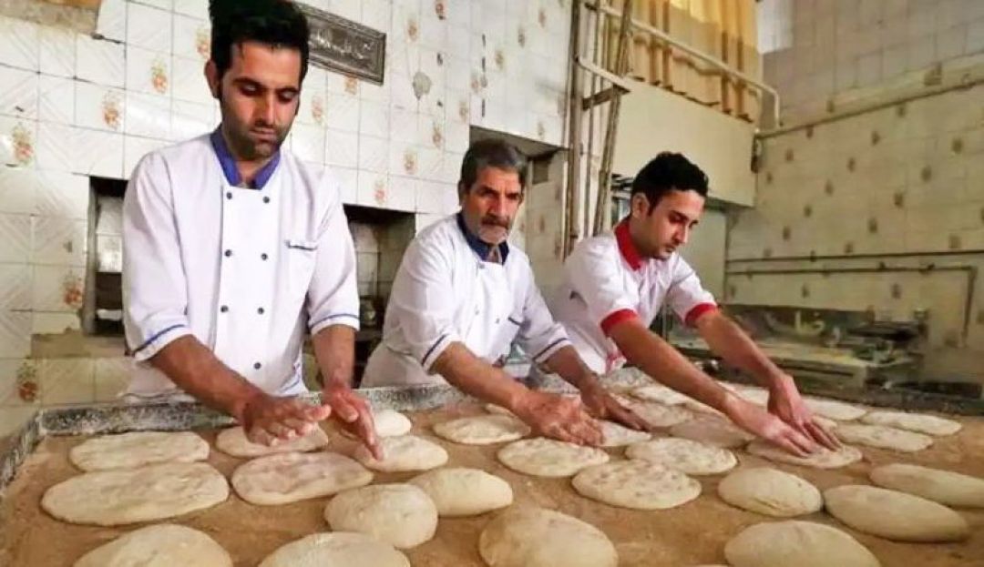 صرفه جویی حداقل ۱۵۰ همت یارانه با اجرای طرح آزادسازی نرخ آرد و نان