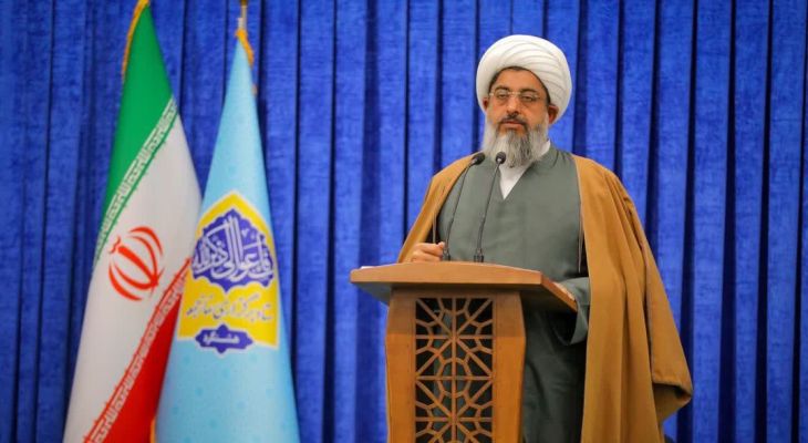 تقوا و خودباوری، رمز عبور از بحران‌ها
