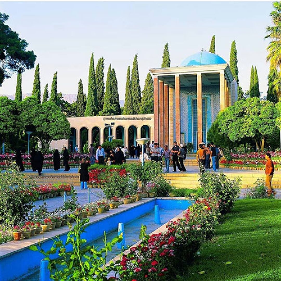 انسان امروز از ادبیات ایرانی دور مانده است
