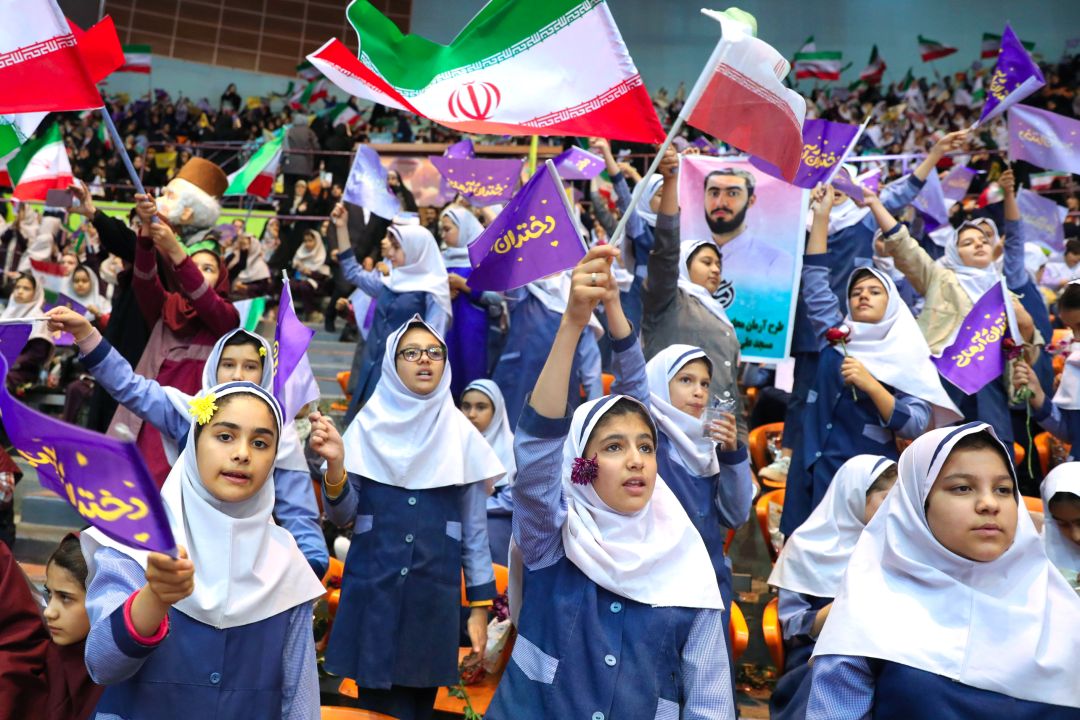 تمدن‌سازی از مسیر دختران می‌گذرد