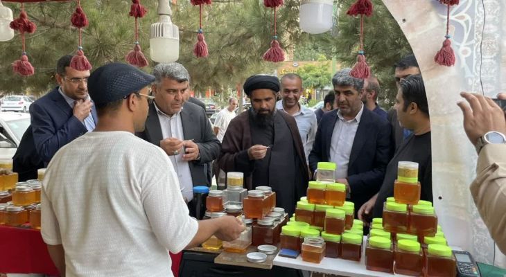 هم‌نفس با رنگ‌ها و آوازهای اصالت ایرانی