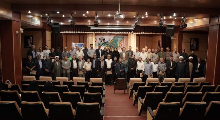 تجلیل از آزادگان سرافراز هشتگرد و بخش مرکزی