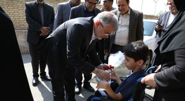 توان‌خواهان باید از تمامی خدمات جامعه بهره‌مند شوند