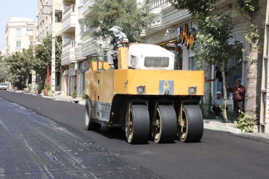 روکش آسفالت خیابان بارویکرد توزیع متوازن خدمات شهری